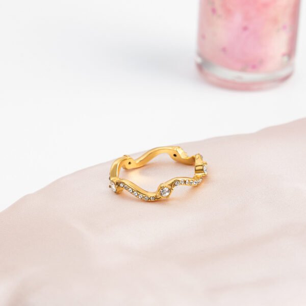 Waterproof Zirconia Wave Ring - 图片 2